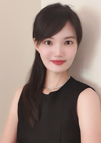 Amanda Low